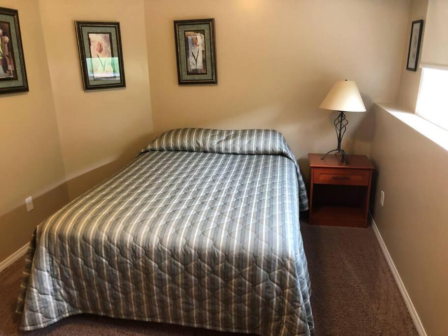 Paradise Canyon Golf Resort - Luxury Condo M409 Lethbridge Bagian luar foto