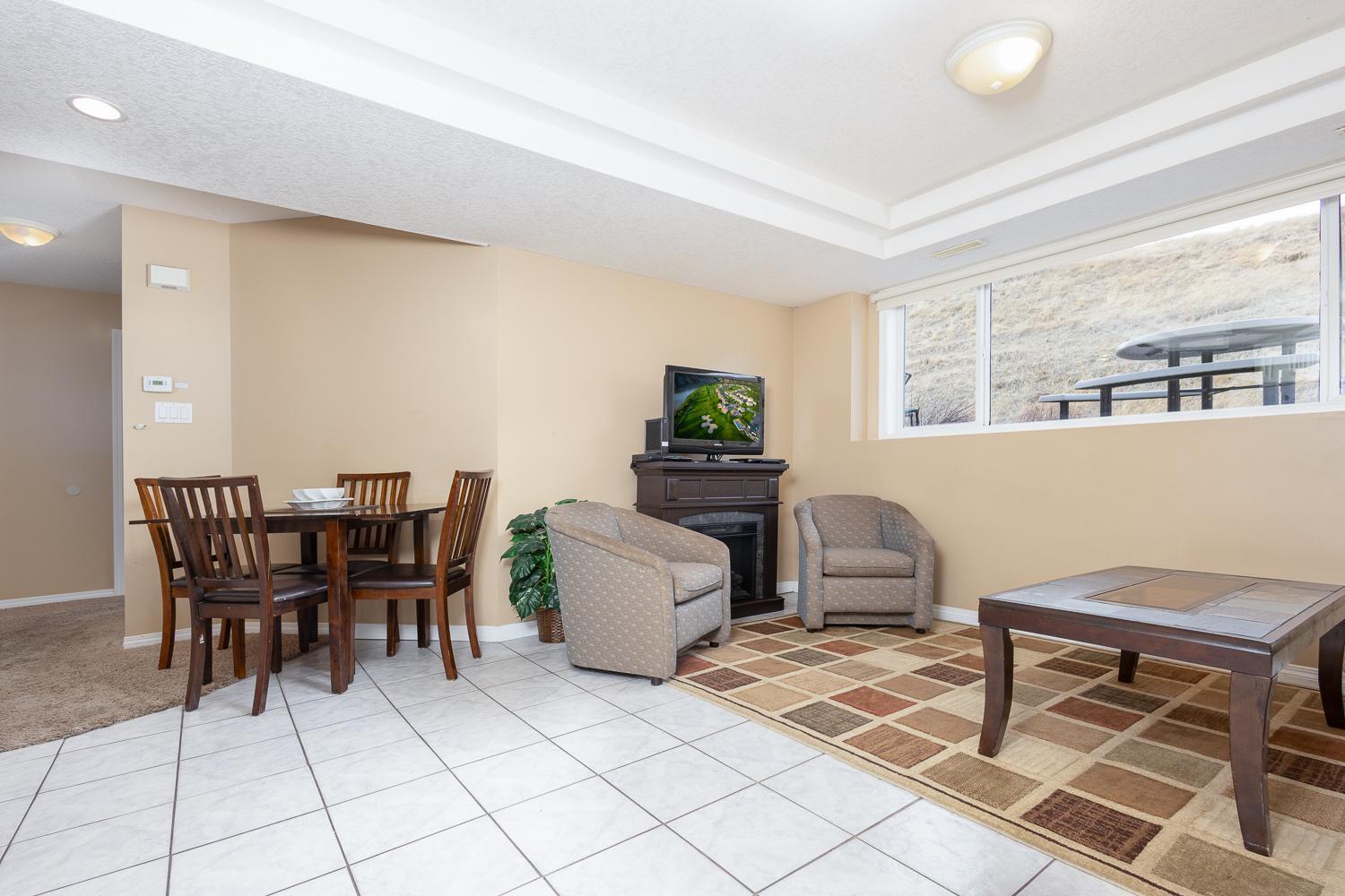 Paradise Canyon Golf Resort - Luxury Condo M409 Lethbridge Bagian luar foto