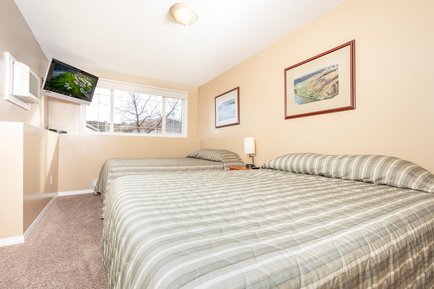 Paradise Canyon Golf Resort - Luxury Condo M409 Lethbridge Bagian luar foto