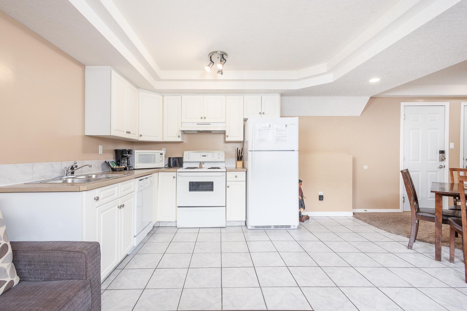 Paradise Canyon Golf Resort - Luxury Condo M409 Lethbridge Bagian luar foto
