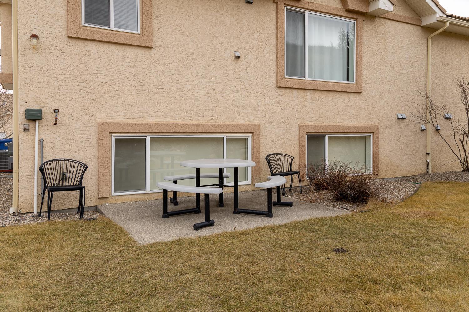 Paradise Canyon Golf Resort - Luxury Condo M409 Lethbridge Bagian luar foto